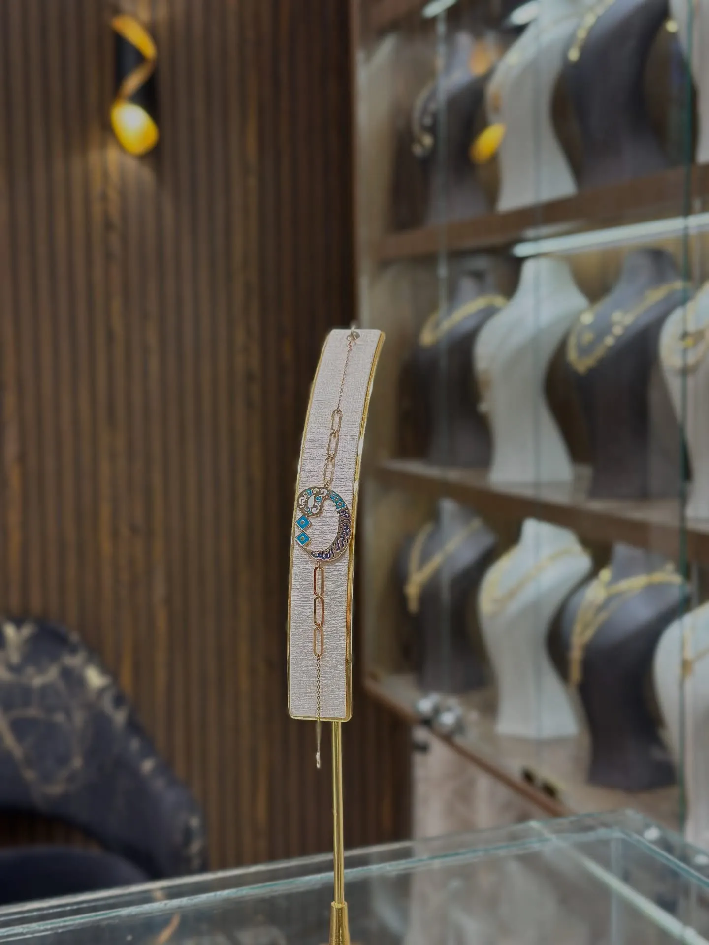 سوارة قل - منظر أمامي