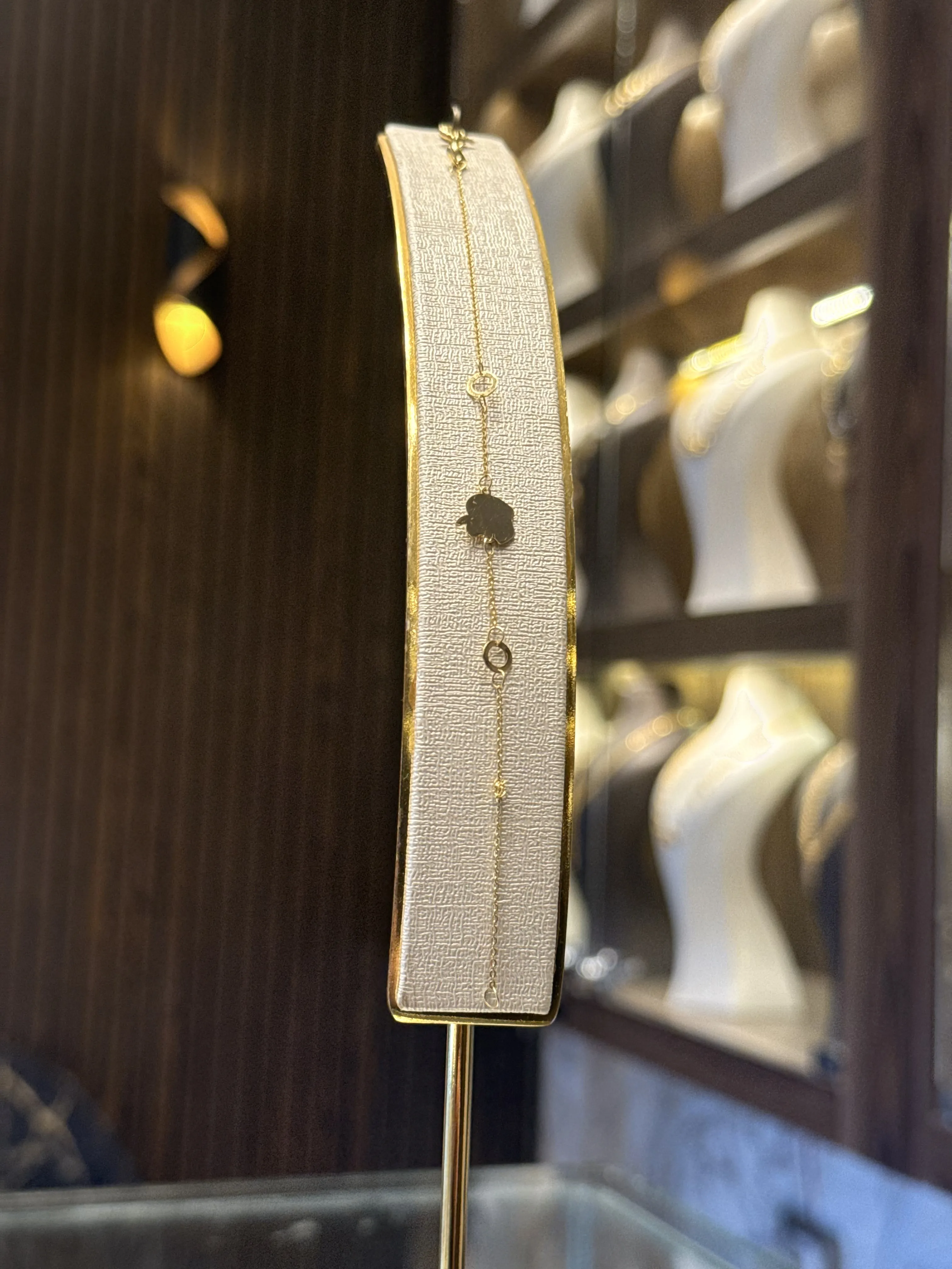 سوارة لايت - منظر أمامي