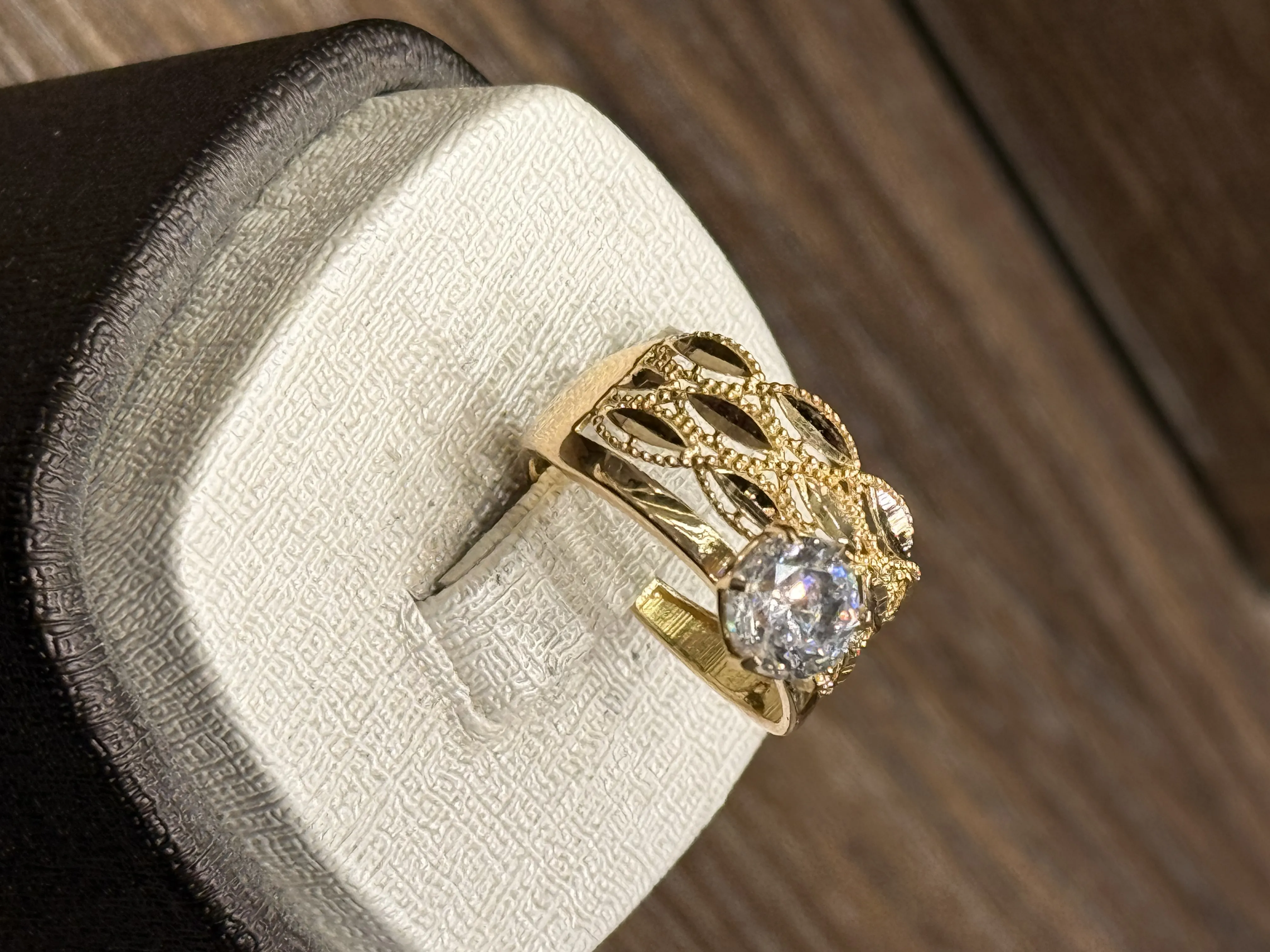 محبس توينز - منظر أمامي