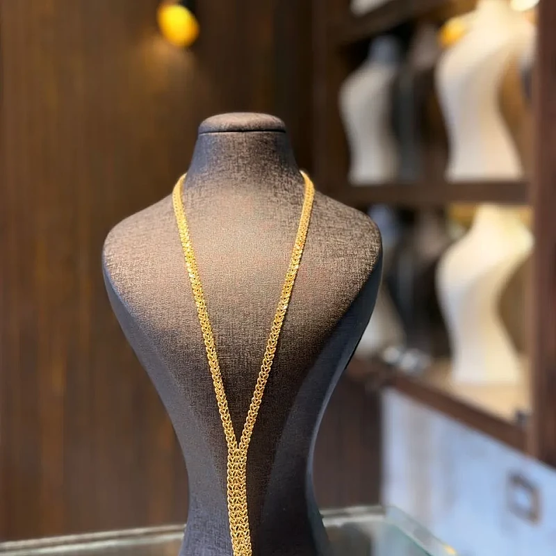 طوق سنبلة طويل