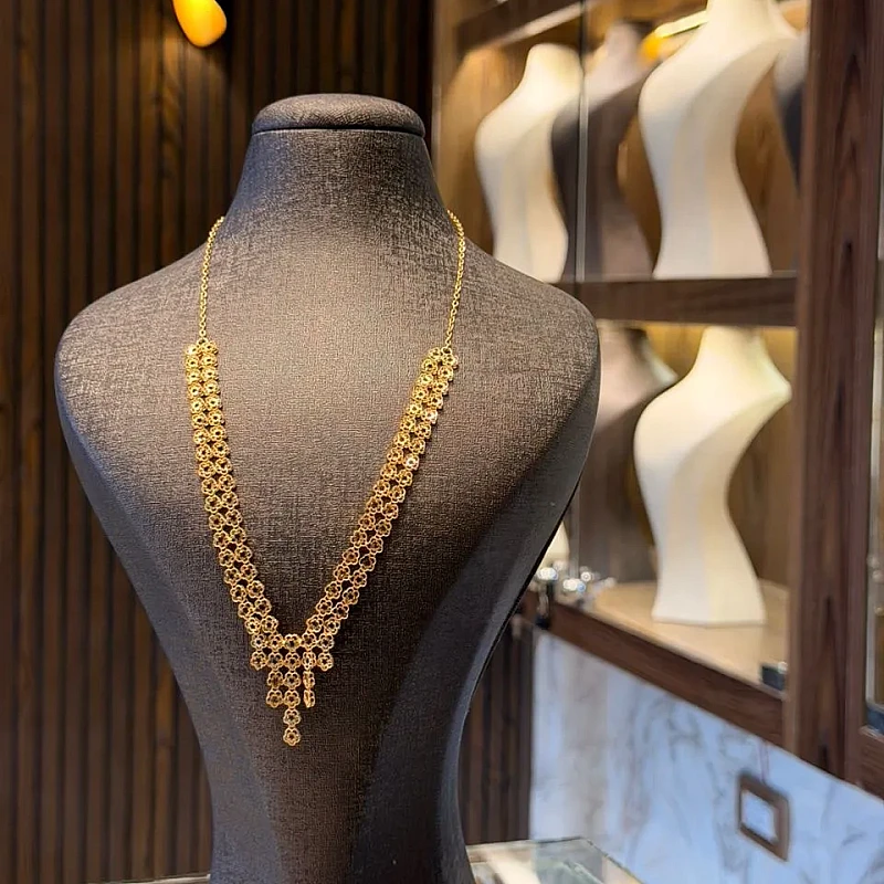 طوق باولا سلسال