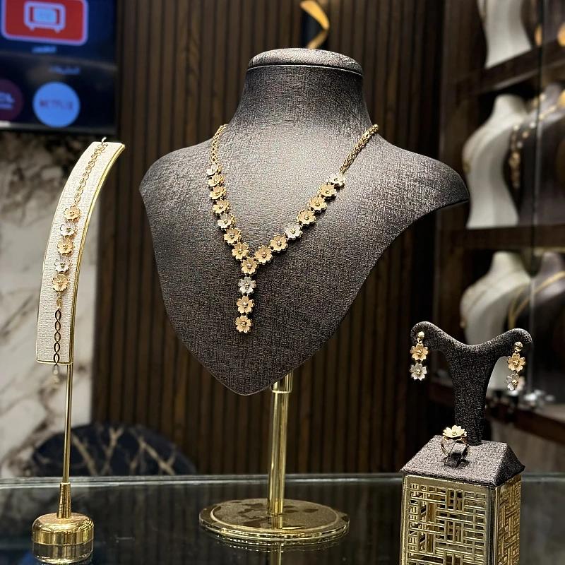 طقم وردات اكسترا