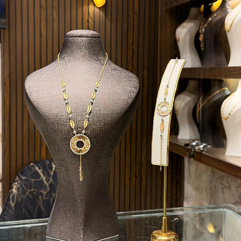 طقم نقش ألمازي