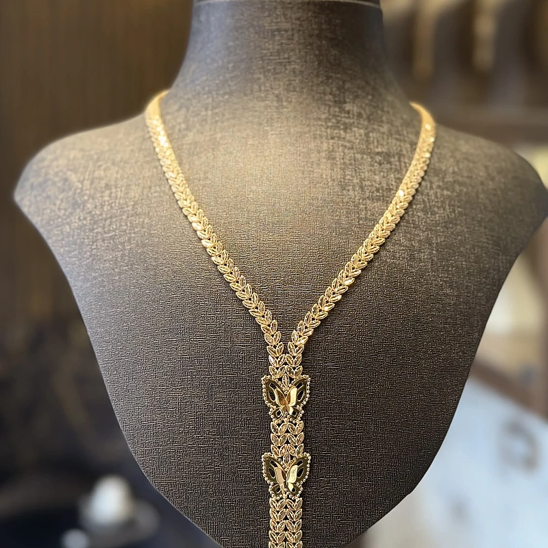 طوق سنبلة حديث