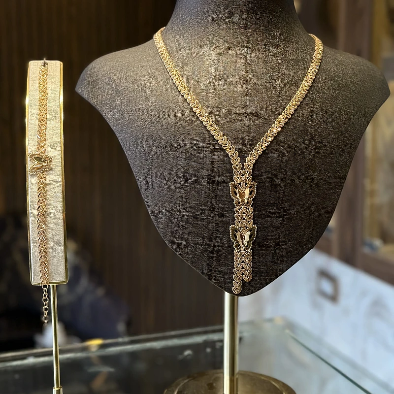طقم سنبلة